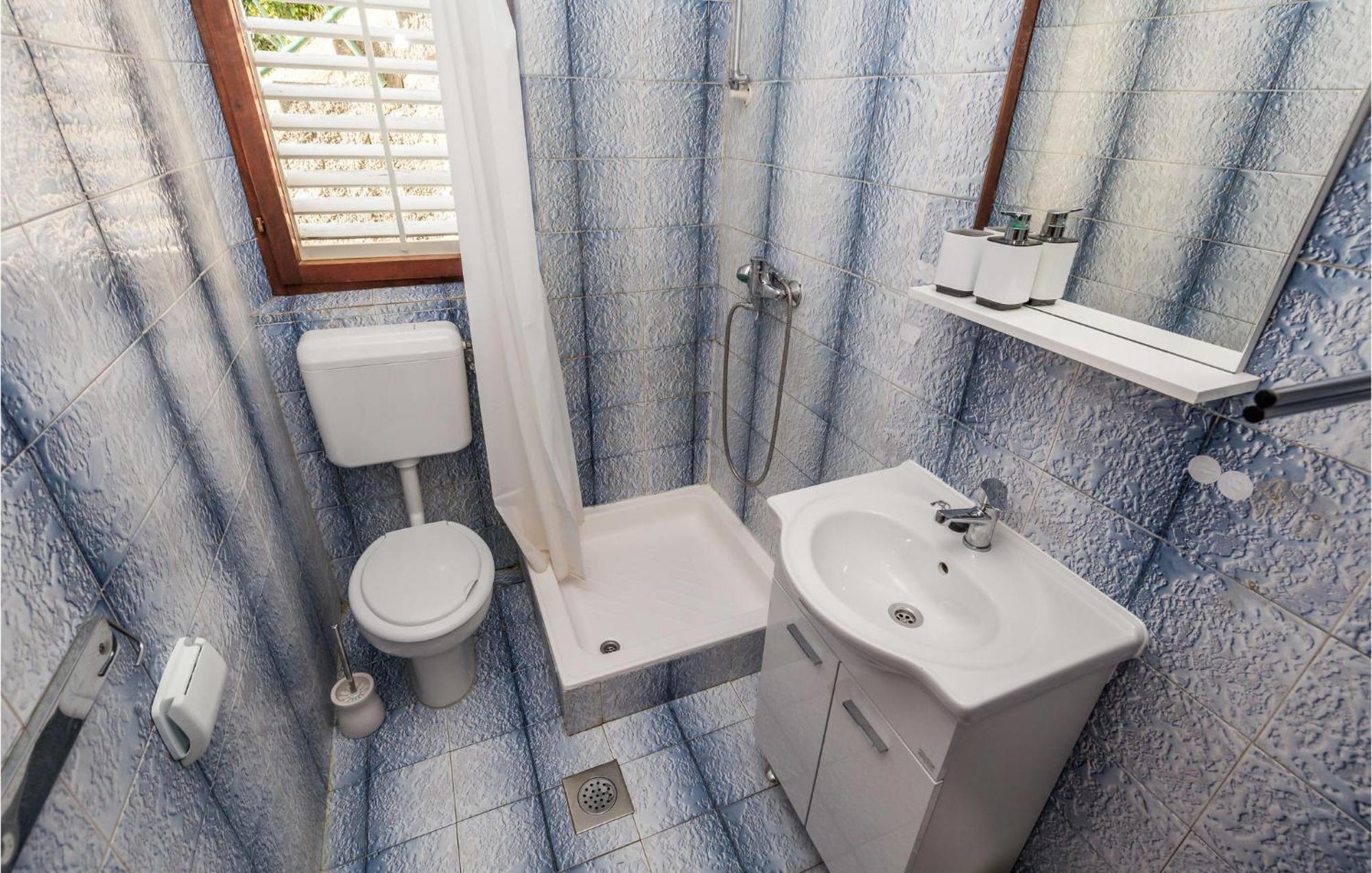 Pet Friendly Apartment In Kampor With Kitchen Exterior photo