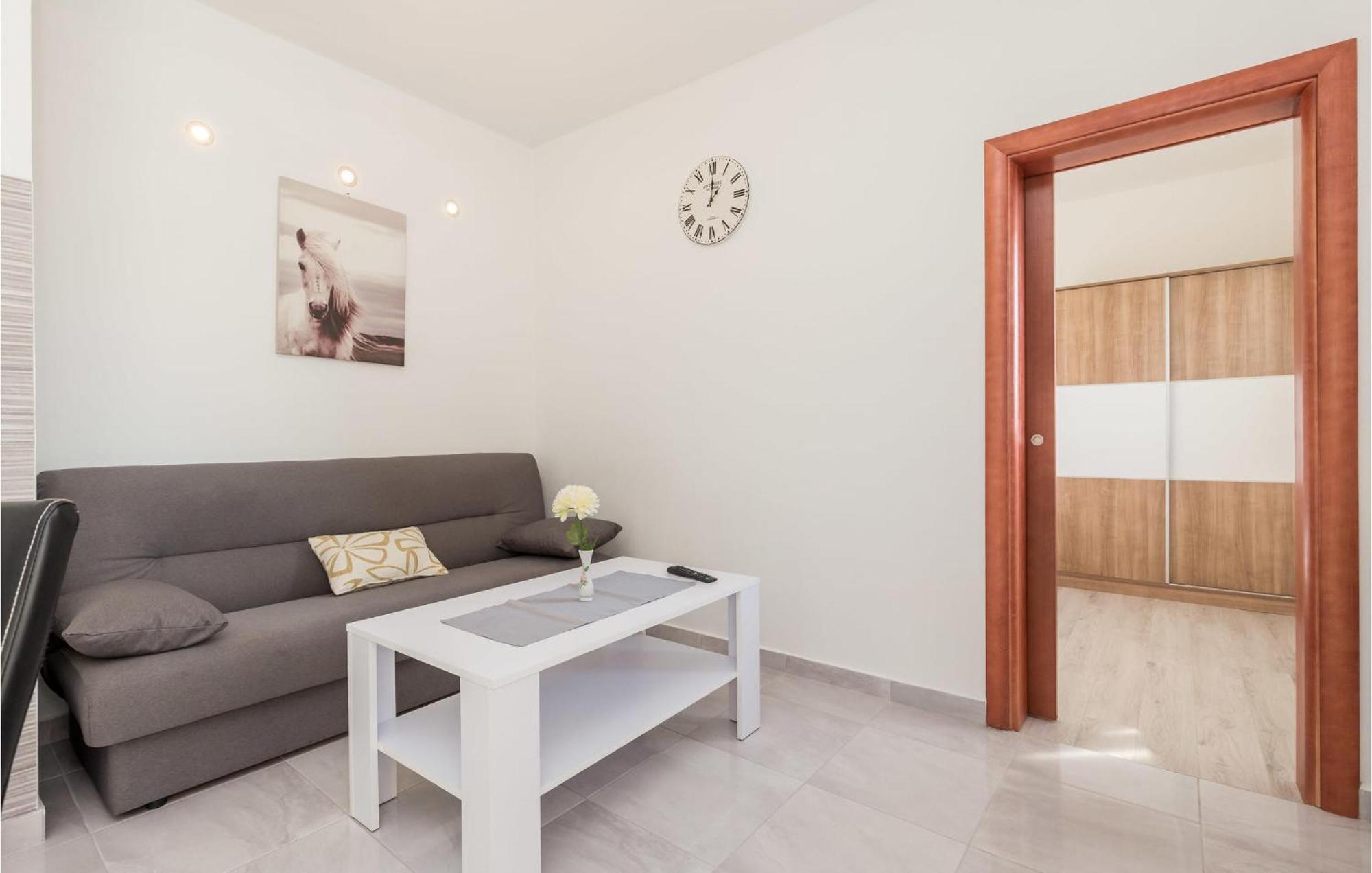 Pet Friendly Apartment In Kampor With Kitchen Exterior photo